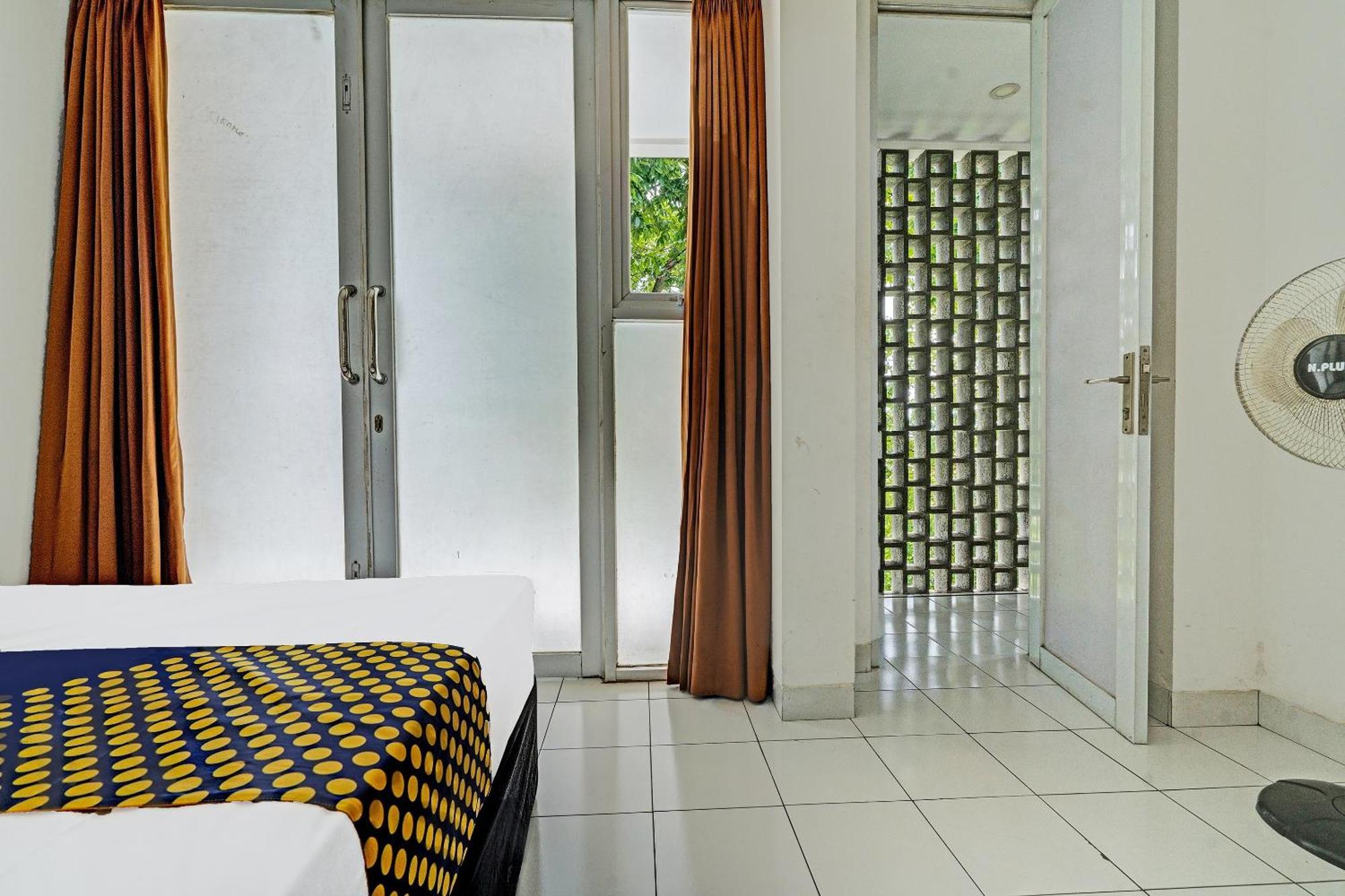 Super Oyo 2190 Alamanda 7 Syariah Bandung Exteriör bild