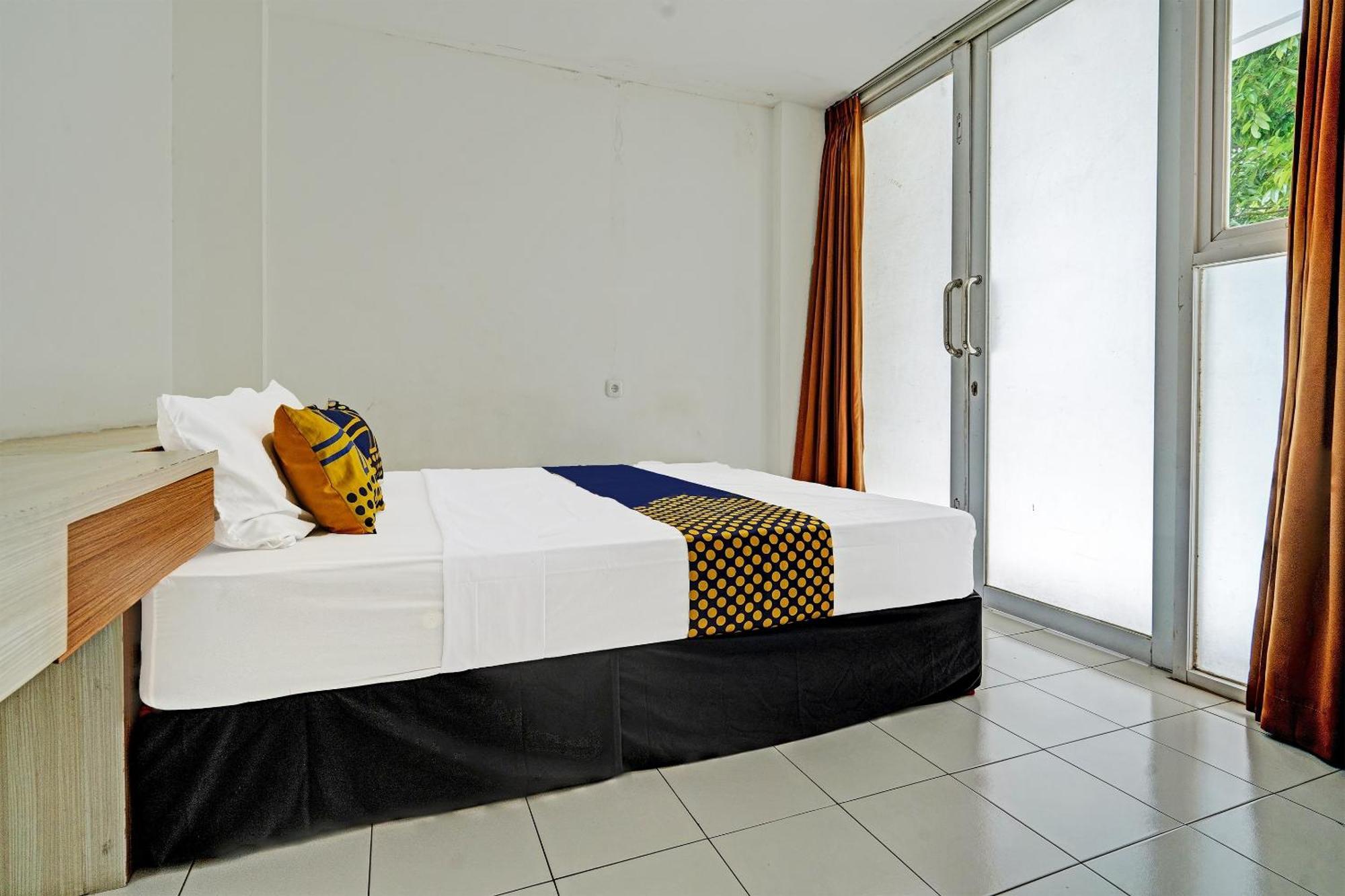 Super Oyo 2190 Alamanda 7 Syariah Bandung Exteriör bild